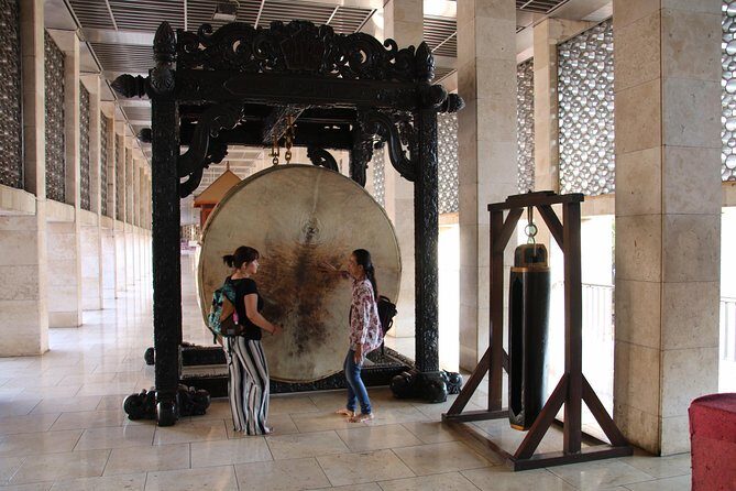 Jakarta Private City Tour with Obama School visit - The Practical Side of the Tour