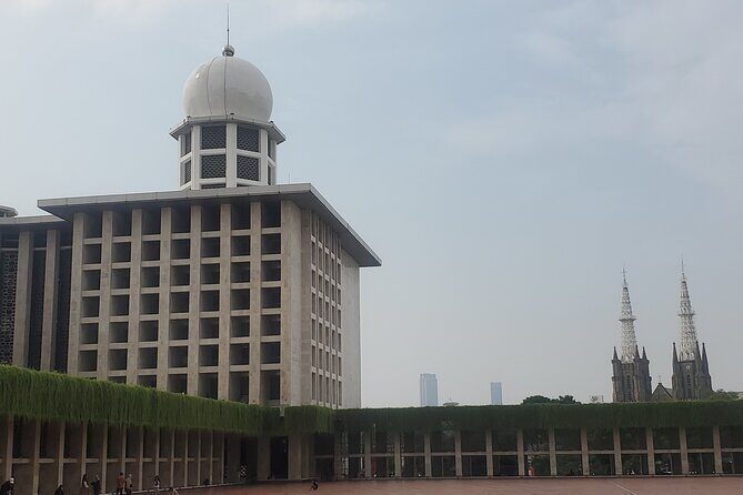 Jakarta Walking Tour : Highlights of Jakarta City - What the Reviews Say