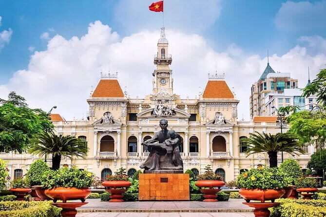 Jeep tour Sai Gon Private half day culture and history tour - Local Neighborhoods and Traditional Living