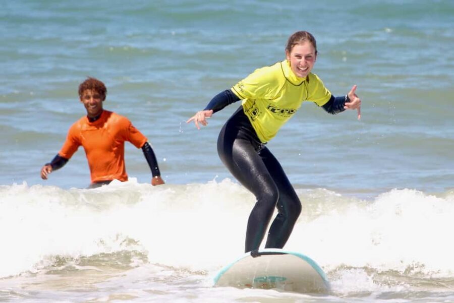 Jeffreys Bay: Learn to Surf Group Lesson - Who Should Consider This Lesson?