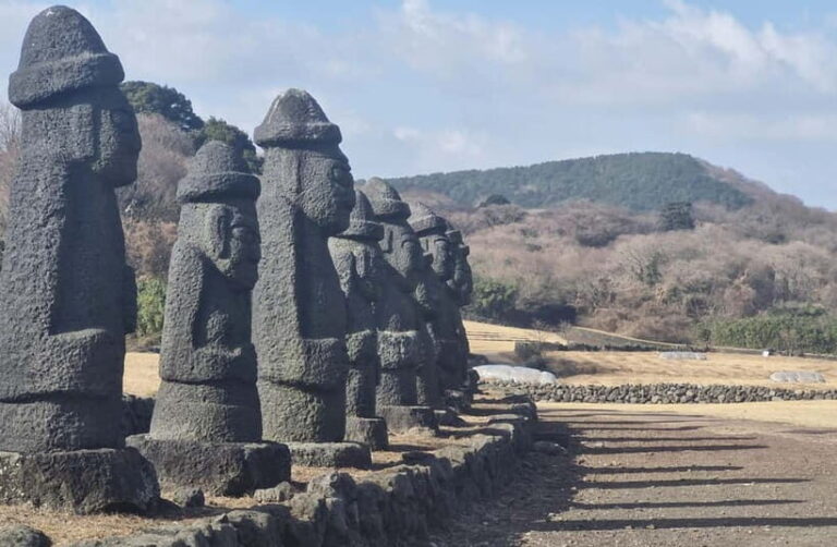 Jeju Island: Eastern Tour for Leisurely Walkers - The Practicalities: What’s Included and What’s Not