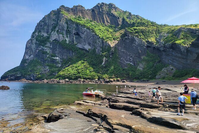 jeju island Jumbo taxi Private tour with Mr.Hong East of jeju - Detailed Breakdown of the Itinerary