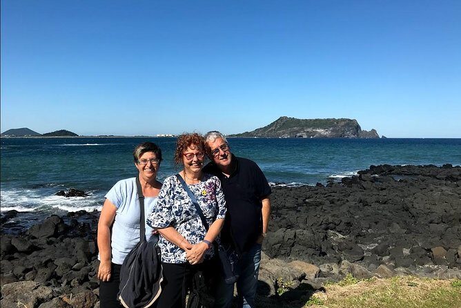 Jeju Island Private Taxi Tour : 3 Full days - Authentic Experiences and Local Flavor