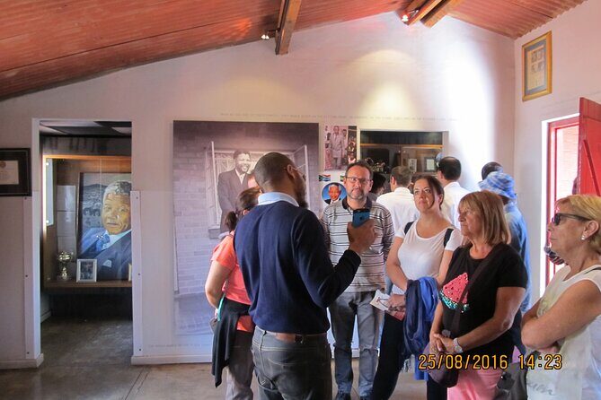 Johannesburg and Soweto Private Guided Tour with Shebeen Lunch. - FAQ