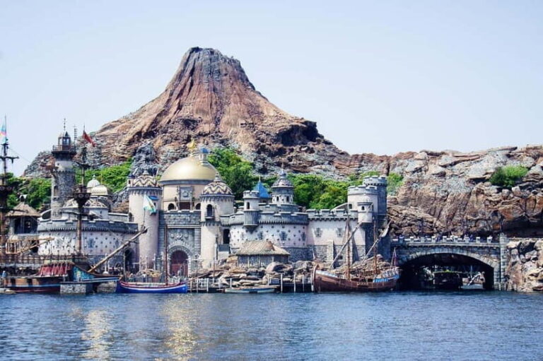Kagoshima: Samurai Trail & Chiran Peace Museum Tour - The Significance of the Samurai Residences