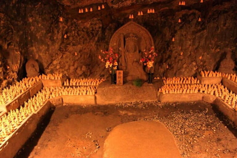 Kamakura: Visit the Great Buddhas & Mysterious Cave Temple - What Travelers Can Expect
