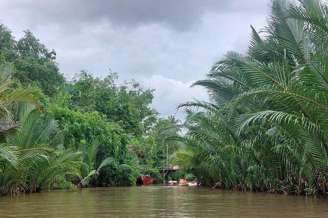 Kampot countryside & kayak tours include pepper farm and Lunch - Authentic Experiences and Authenticity