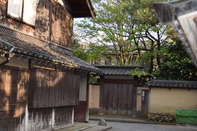 Kanazawa Full Day Private Tour: Local Highlights & Hidden Gems - The Itinerary in Detail: What You Can Expect