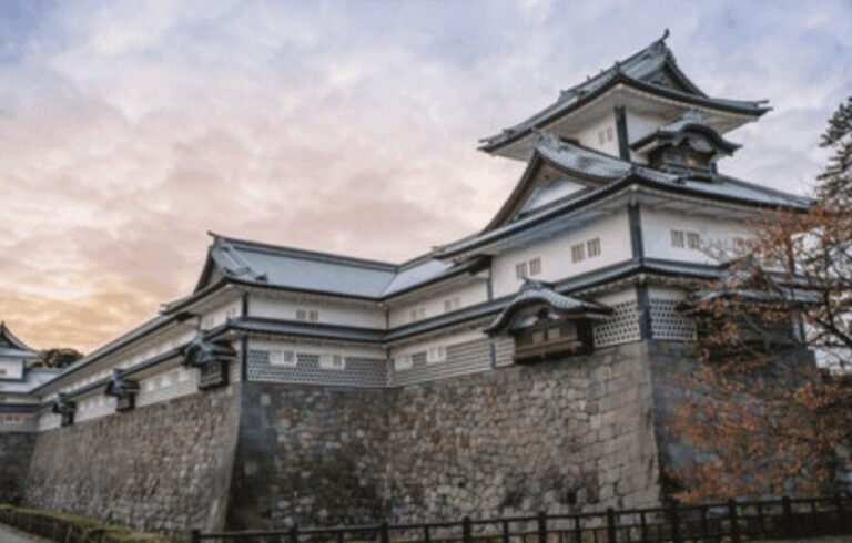 Kanazawa: Main Sights and Hidden Spots Guided Walking Tour - The Experience from Traveler Reviews