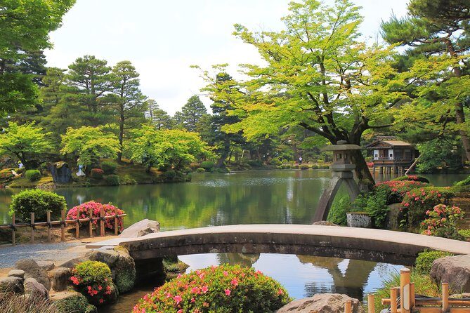 Kanazawa private 1 day/Photoshoot by professional photographer - Practical Details and Considerations
