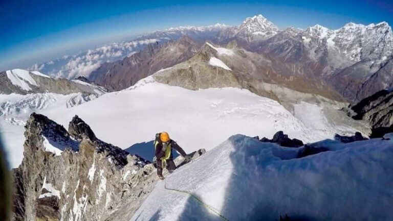 Kathmandu: 52-Day Mount-Yalung-Kang Expedition - The Itinerary: A Step-by-Step Adventure