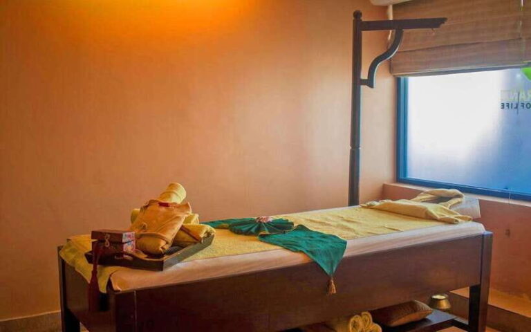 Kathmandu Valley: Ayurvedic Massage with Shirodhara - An In-Depth Breakdown of the Itinerary