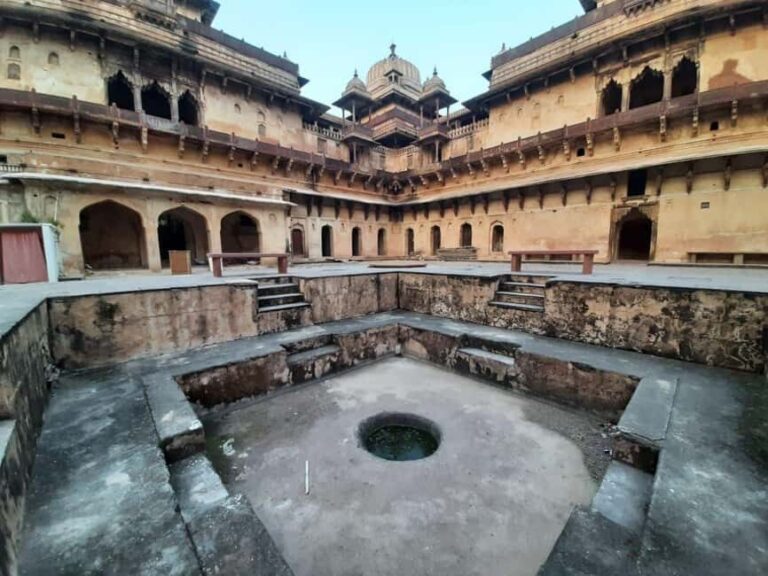 Khajuraho: Private Kamasutra Temples Day Tour with Lunch - Why This Tour Works for Travelers