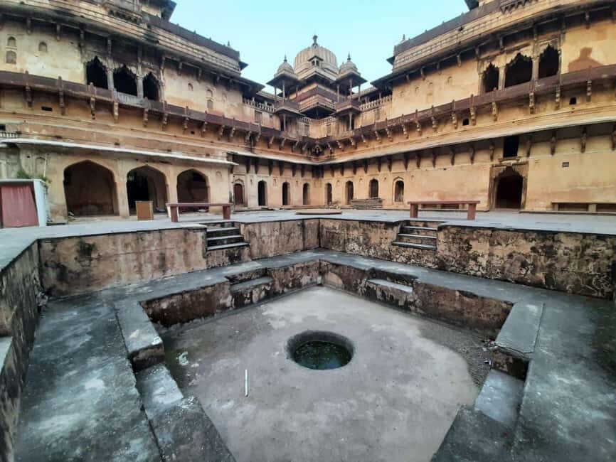 Khajuraho: Private Kamasutra Temples Day Tour with Lunch - Why This Tour Works for Travelers