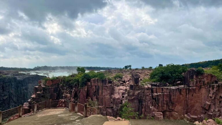 Khajuraho: Raneh Falls Half-Day Guided Tour with Pickup - FAQ