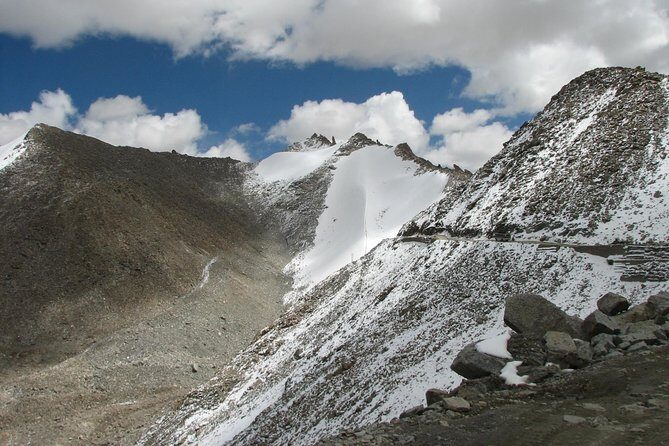Khardungla Pass Expedition: A High Altitude Day Trip from Leh - Transportation & Guide Experience