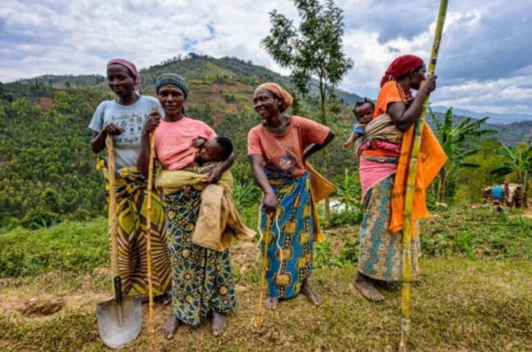 Kigali: Mount Kigali and Cultural Village Tour with Snacks - Why This Tour Offers Great Value