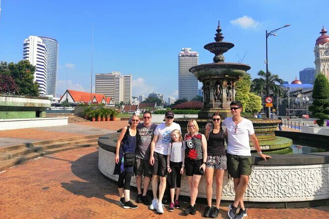 KL Butterfly Park Admission with Kuala Lumpur Famous Landmarks - Who Should Consider This Tour?