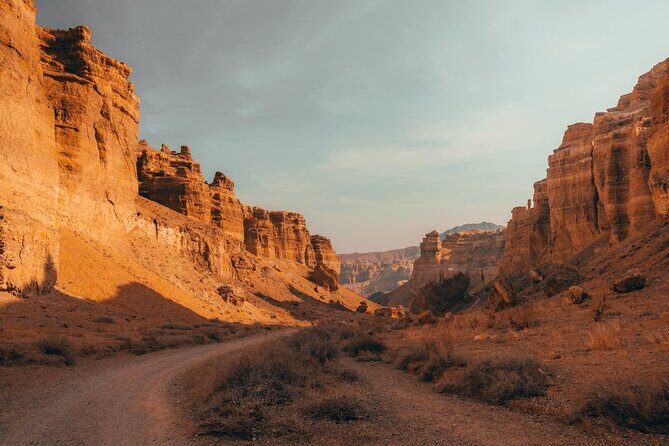 Kolsai Kaindy Lakes with Charyn Canyon Lunch Included - The Itinerary in Detail: What You’ll Experience