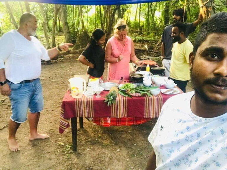Kosgoda: Traditional Sri Lankan Cooking Class. - Who Should Consider This Tour?