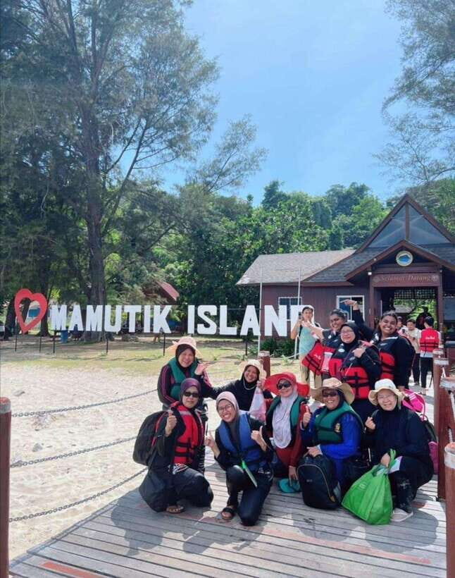 Kota Kinabalu Islands Hoping - How the Day Unfolds
