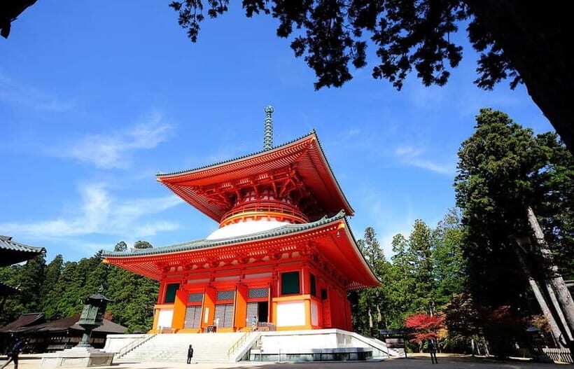 Koyasan: A Mysterious Meditation Journey - The Significance of Kongobu-ji and Okuno-in