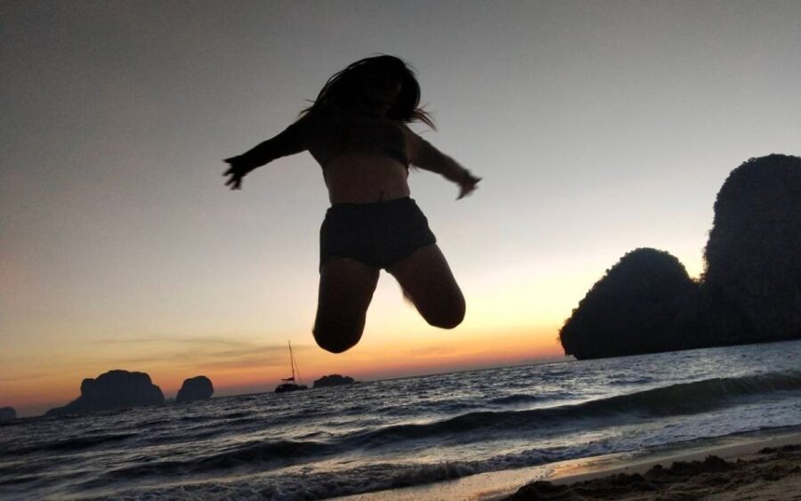 Krabi: 7 Islands Sunset Hopping Cruise with BBQ & Plankton - What to Expect on the Boat and During the Day