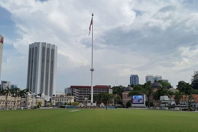 Kuala Lumpur Full Day Private Tour with 24 spots Of Wonders - Who Will Love This Tour?