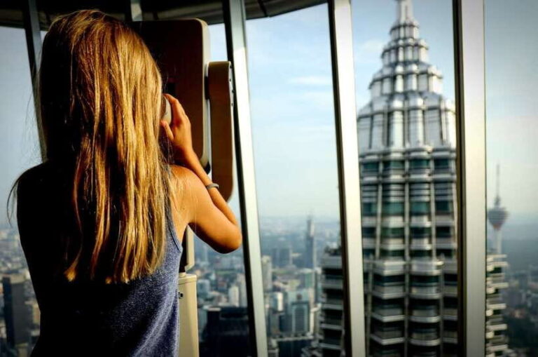 Kuala Lumpur Petronas Towers e-Tickets - What Makes the Observation Deck Special?