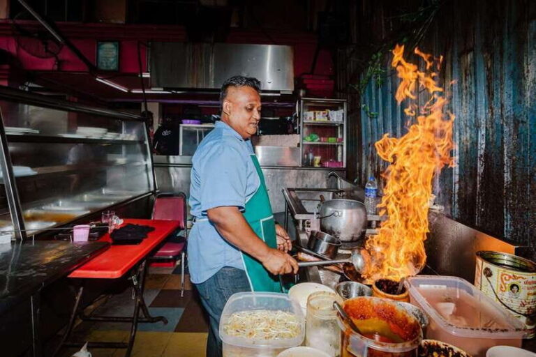 Kuala Lumpur: Sambal Street Food Tour with 15+ Tastings - The Sum Up