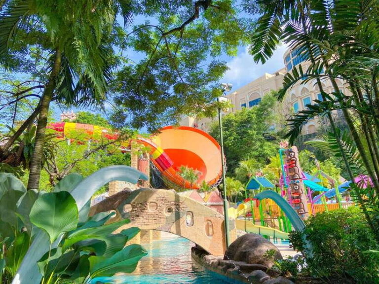 Kuala Lumpur: Sunway Lagoon Ticket & 1-Way Transfer - The "Park Itself" – What to Expect