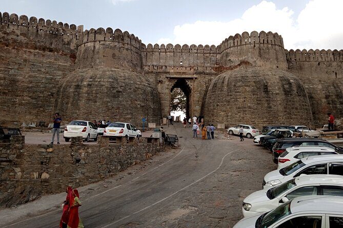 Kumbhalgarh & Ranakpur Day Trip from Udaipur with Guide and Lunch - Authentic Experiences and Practical Tips