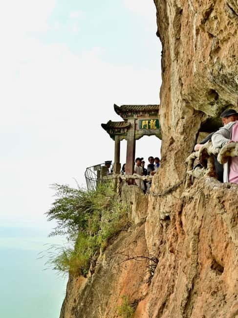 Kunming: Local Market, Ethnic Village & Dragon Gate Day Tour - Summing Up the Value