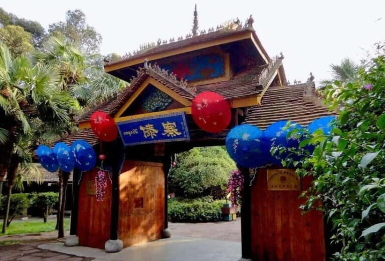 Kunming: Private Tour with Customizable Itinerary - Price and Value: Is It Worth It?