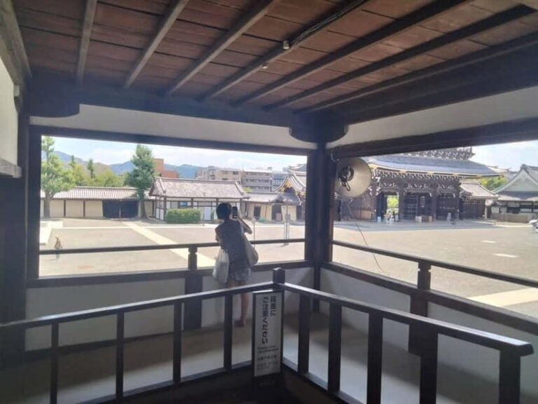 Kyoto: Discover Every Bit of Higashi Honganji Temple, 1.5 h - The Sum Up