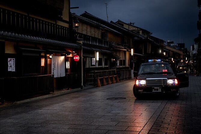 Kyoto Gion Geisha District Walking Tour - The Stories of Geisha - Authenticity and Cultural Focus