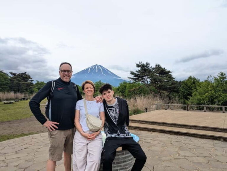 Lake Kawaguchi : Private Hiking Tour with Local Guide - Practical Tips for Your Hike
