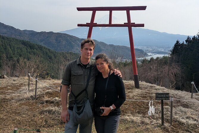 Lake Kawaguchi Private Hiking Tour with local guide - The Experience: An In-Depth Look