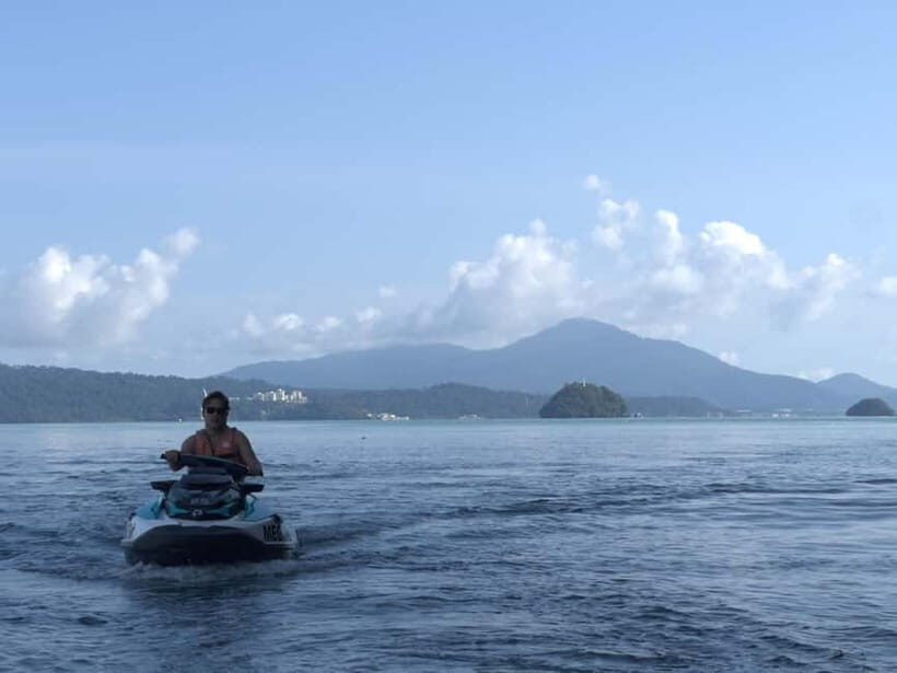 Langkawi: Fun Island Hopping by Jet Ski - The Experience from a Traveler’s Perspective