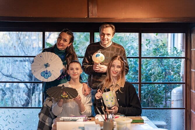 Lantern and Mini Japanese Umbrella Painting with Artisan Visit - Exploring the Details of the Tour