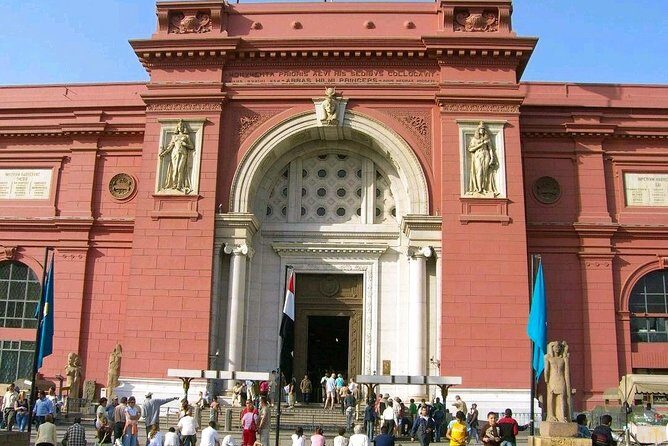 Layover day at The pyramids,Egyptian Museum and Khan ElKhalili Bazaar - The Sum Up: Is It Worth It?