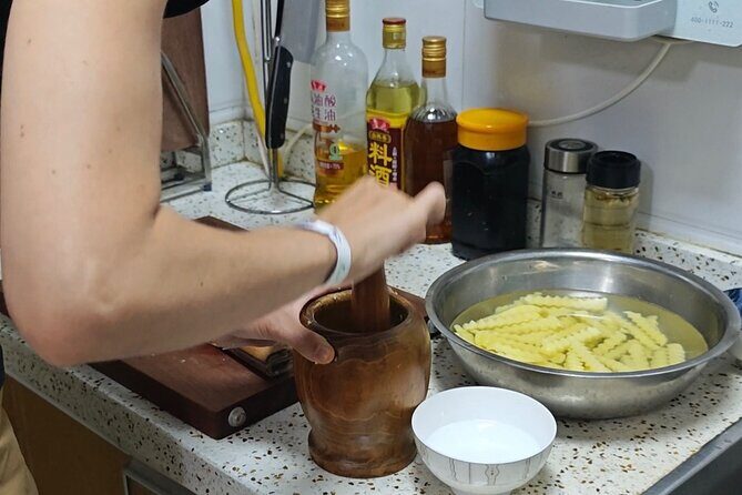 Learn cold noodle and wolf-teeth potato at local home - The Itinerary in Detail