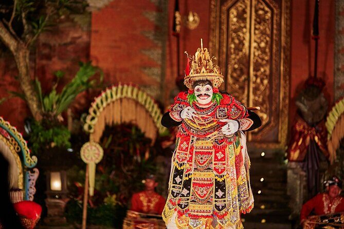 Legong Dance Show at Ubud Palace Bali - Exploring the Itinerary and Venue