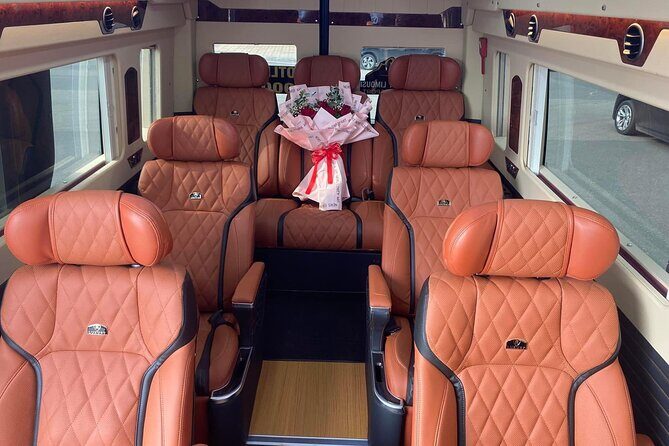 Limousine Bus from Hanoi to Ninh Binh/Tam Coc - The Group Size and Its Impact