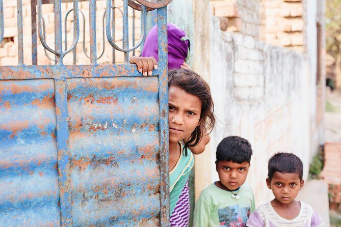 Live a round experience in Varanasi. 3 Days Tour - Day 3: Peaceful Rituals and Rural Retreat