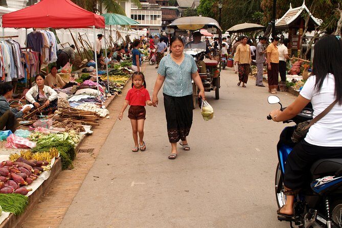 Luang Prabang Early Morning Alms Giving and Wet Market - Why This Tour Matters