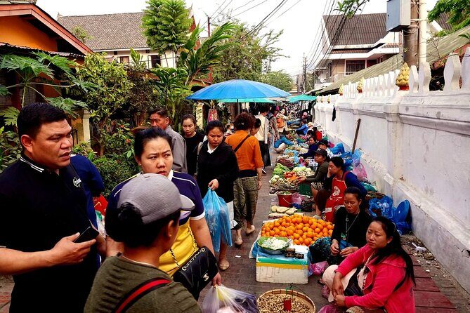 Luang Prabang Foodie Walking Tour and Monk Blessing - Practical Tips and Considerations