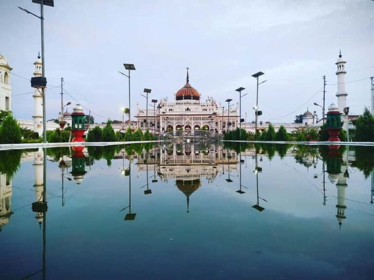 Lucknow: Private Day Tour with Lunch and Hotel Pickup - Delving into Lucknow’s Colonial and Royal Past