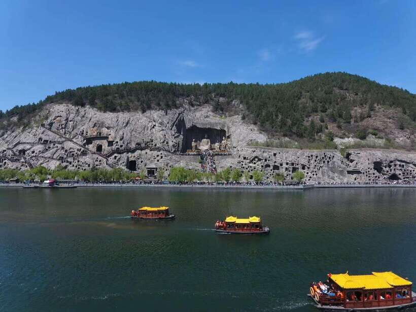 Luoyang: Shaolin Temple and Longmen Grottoes Day Trip - What’s Included and What to Consider
