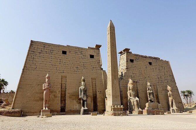 Luxor Day Tour from Hurghada - Transport and Guide Experience